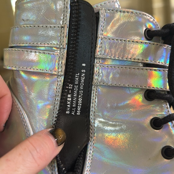 Demonia Shaker platform boot. Hologram silver. - Picture 7 of 7